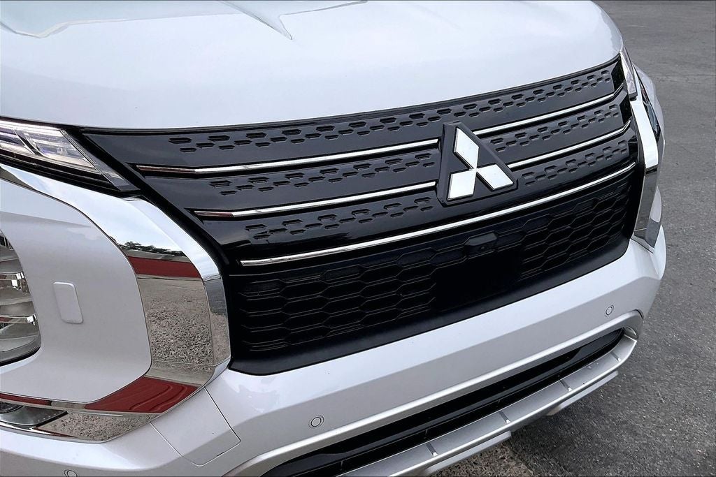 2024 Mitsubishi Outlander SEL