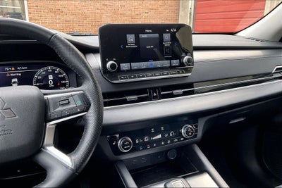 2024 Mitsubishi Outlander SEL