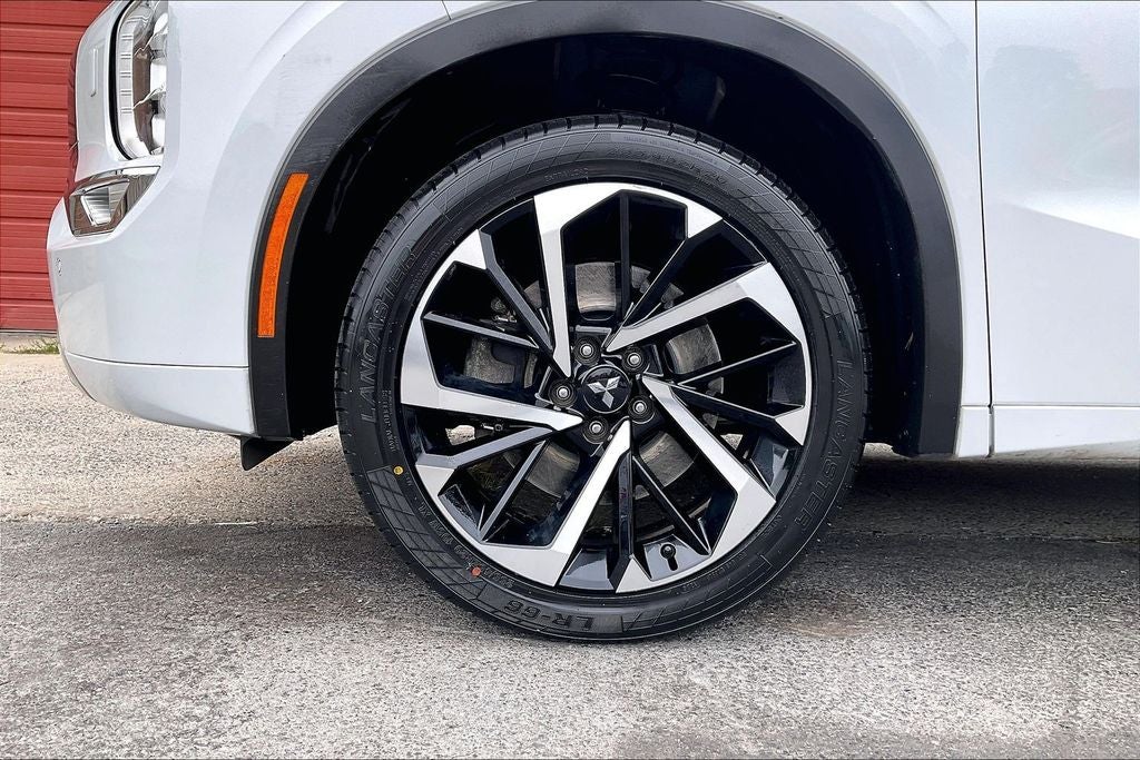 2024 Mitsubishi Outlander SEL