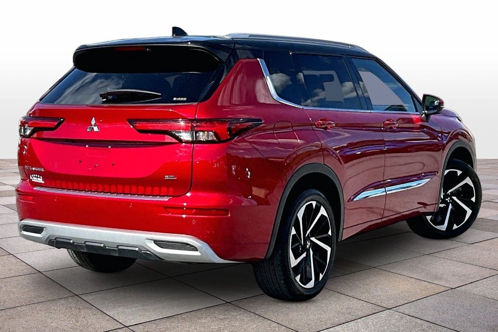 2024 Mitsubishi Outlander SEL Premium