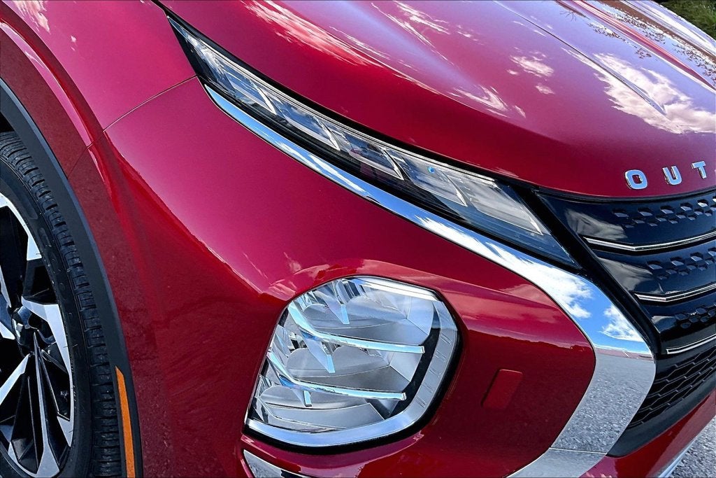 2024 Mitsubishi Outlander SEL Premium