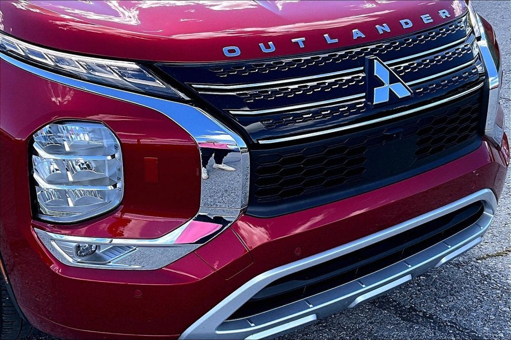 2024 Mitsubishi Outlander SEL Premium