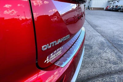 2024 Mitsubishi Outlander SEL Premium
