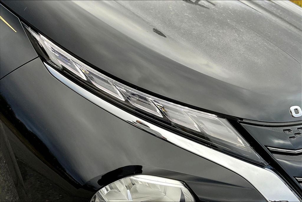 2023 Mitsubishi Outlander PHEV SE