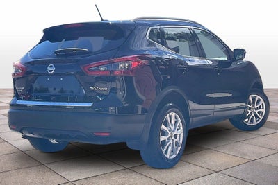 2022 Nissan Rogue Sport SV