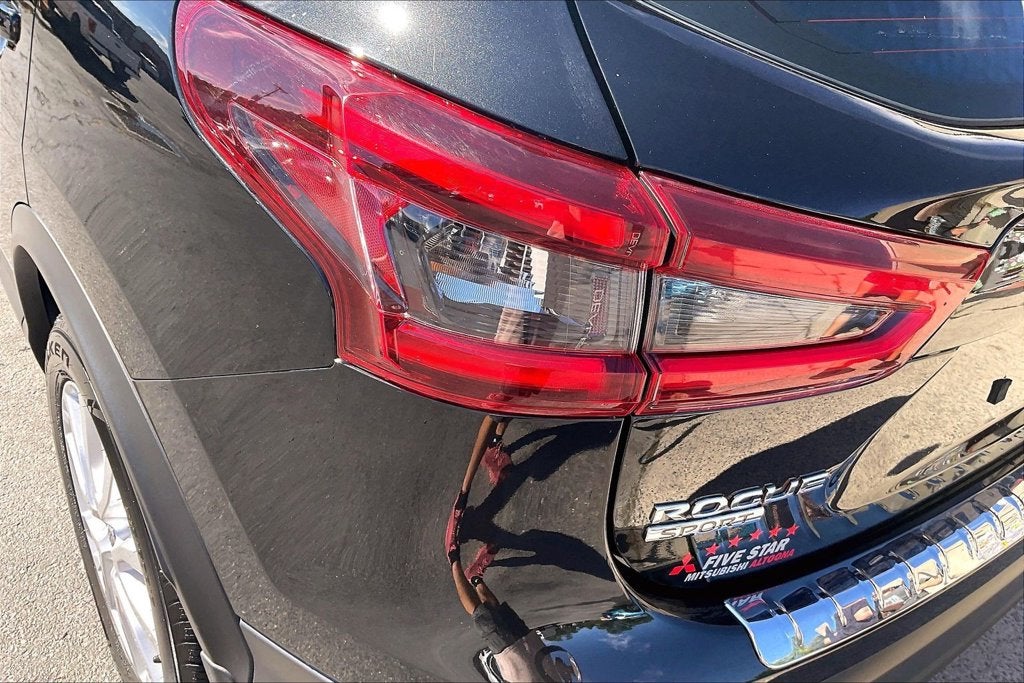 2022 Nissan Rogue Sport SV