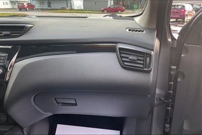 2022 Nissan Rogue Sport SL Premium