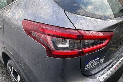 2022 Nissan Rogue Sport SL Premium