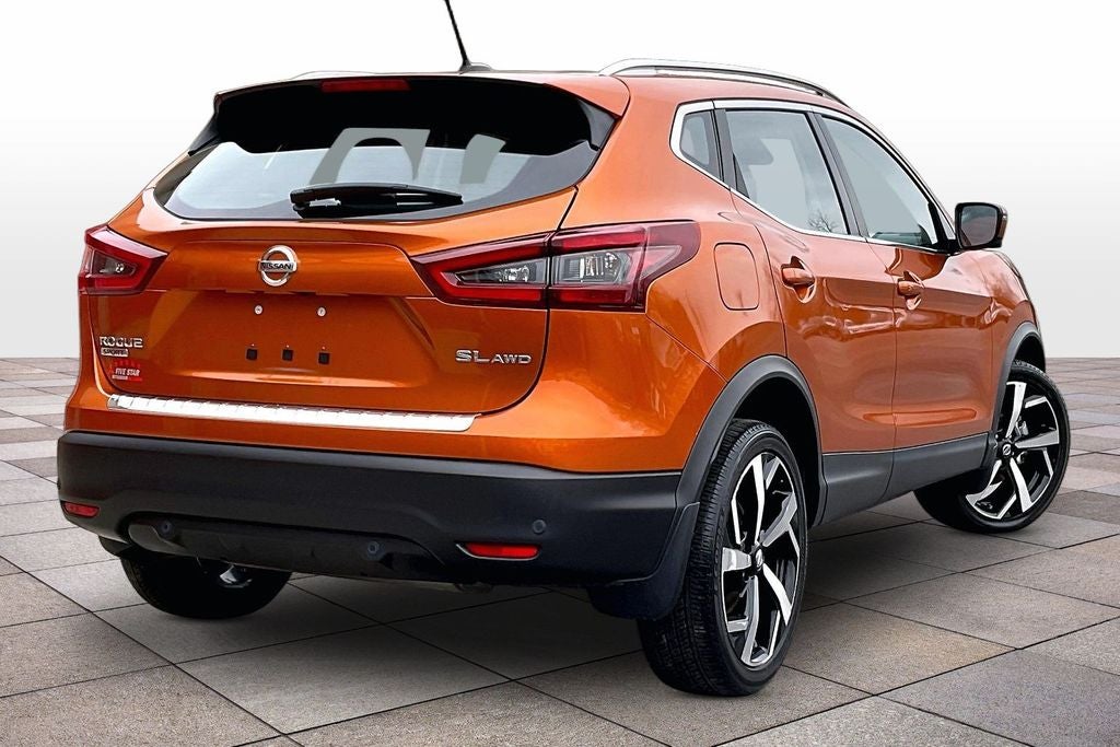 2022 Nissan Rogue Sport SL