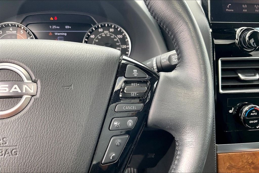 2023 Nissan Armada SL