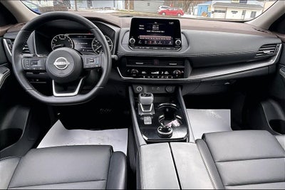 2023 Nissan Rogue SV Premium