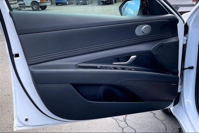 2025 Hyundai Elantra Hybrid Limited