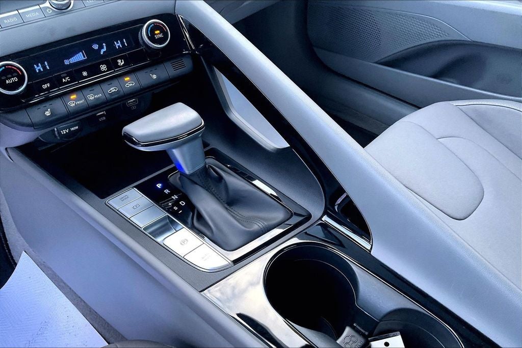 2023 Hyundai Elantra SEL Convenience