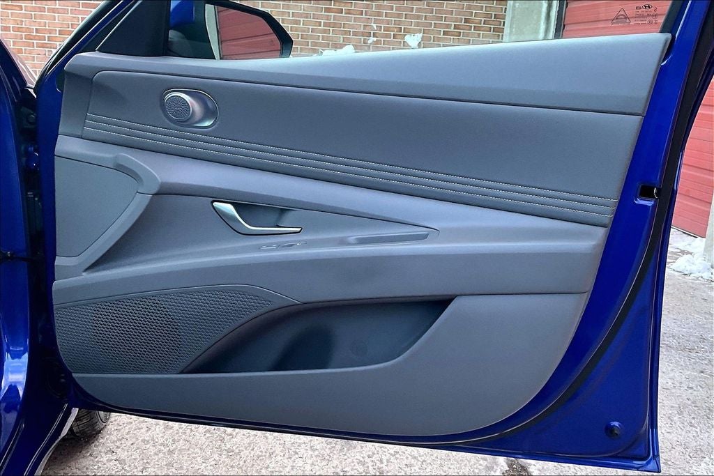 2023 Hyundai Elantra SEL Convenience