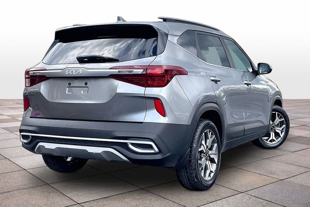 2022 Kia Seltos EX