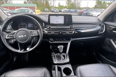 2022 Kia Seltos EX