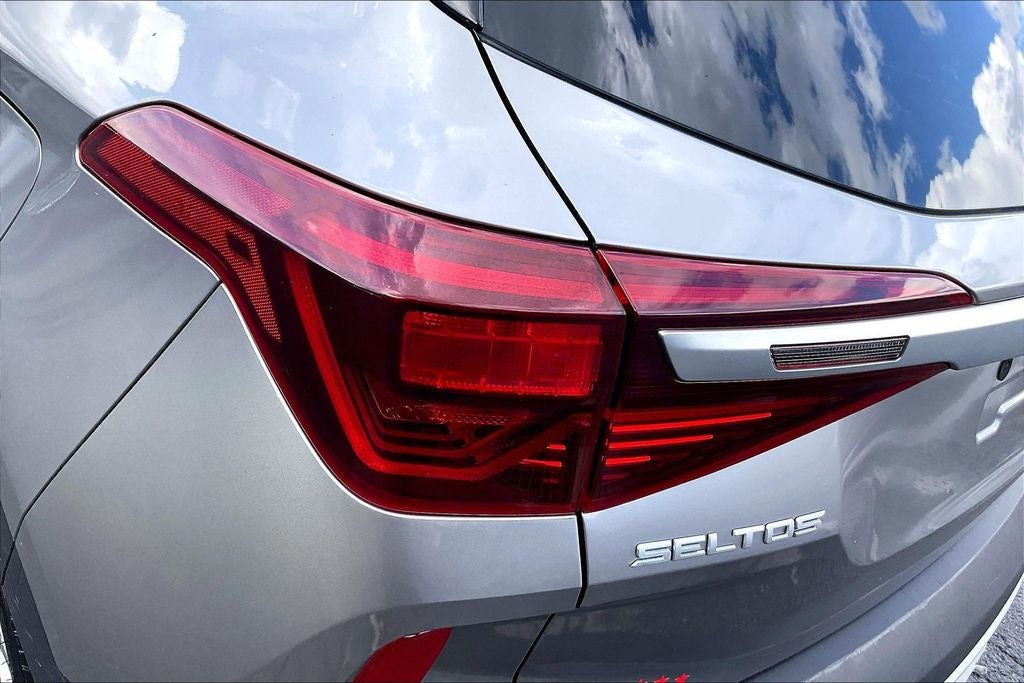 2022 Kia Seltos EX