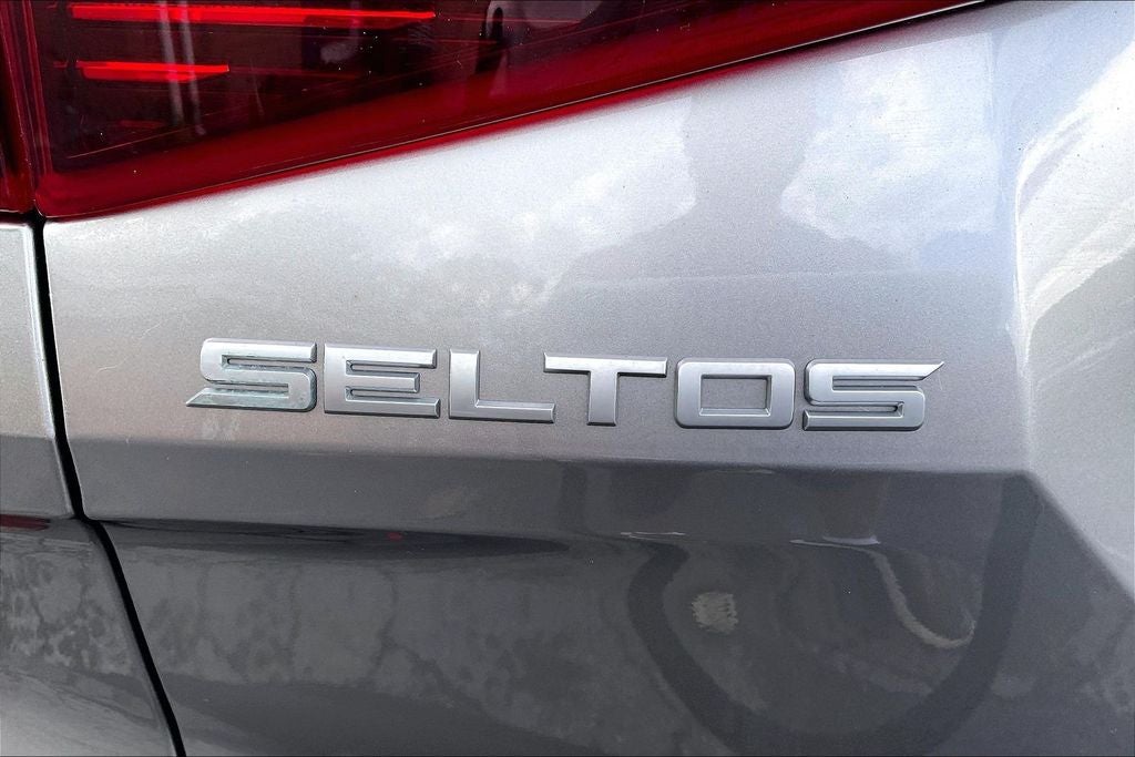 2022 Kia Seltos EX