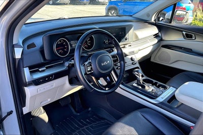 2022 Kia Carnival LXS