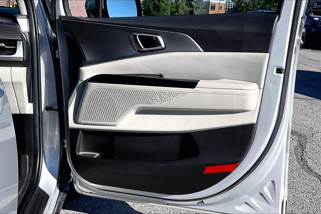 2022 Kia Carnival LXS