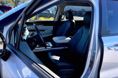 2022 Kia Carnival LXS