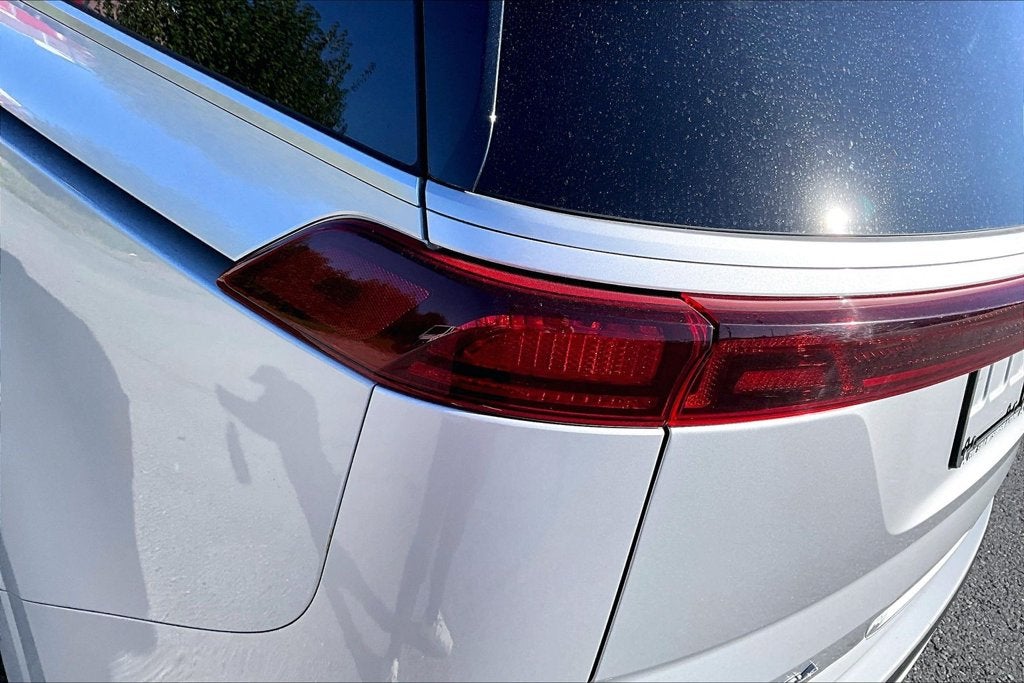 2022 Kia Carnival LXS