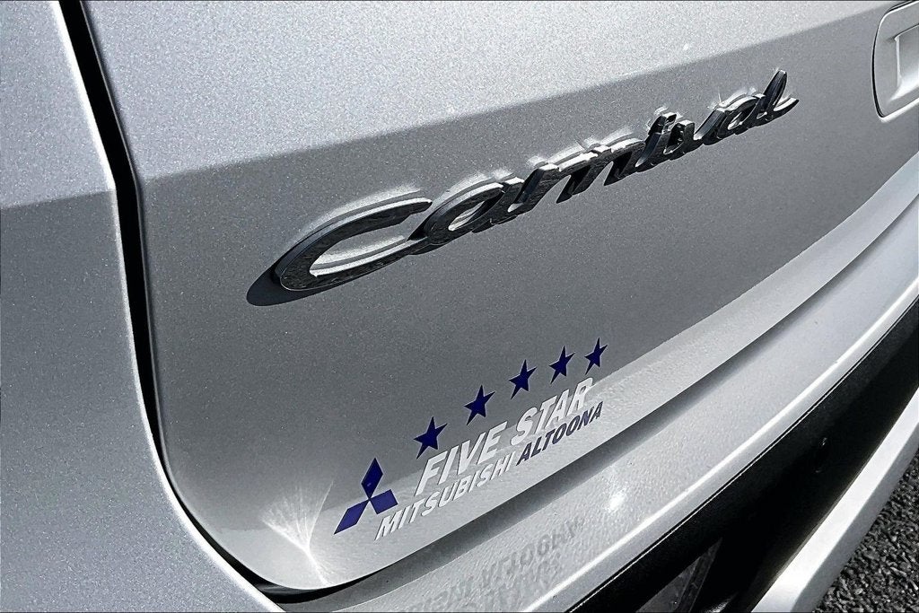 2022 Kia Carnival LXS
