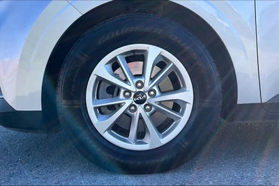 2022 Kia Carnival LXS
